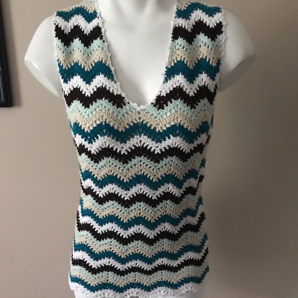Karen Kane Crochet Mediterranean V-Neck Tank